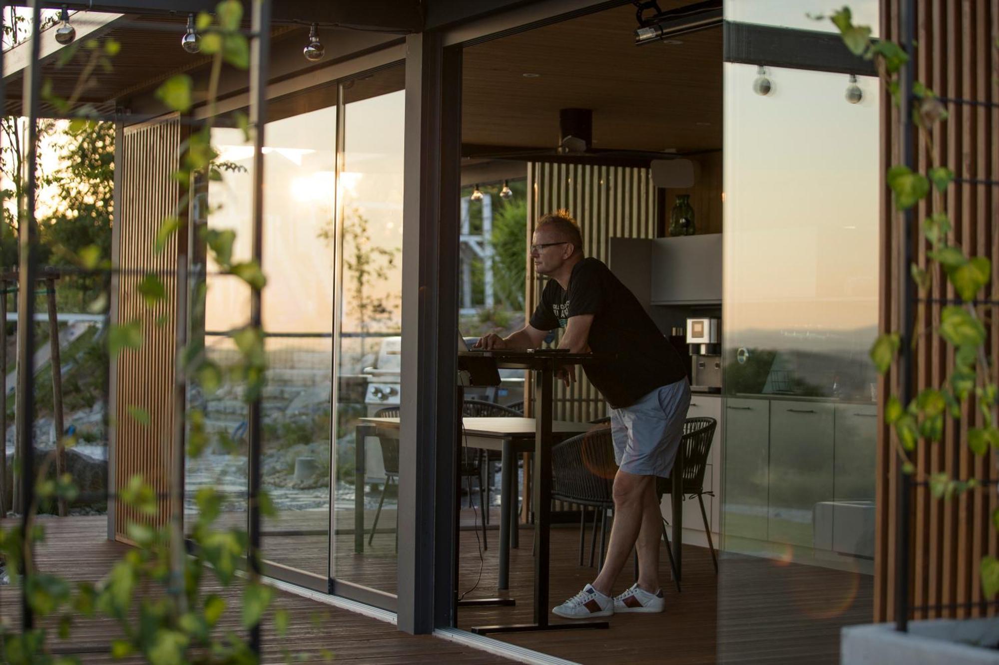 Villa Relax With Swimming Pool And Mountain View Bukow Bagian luar foto