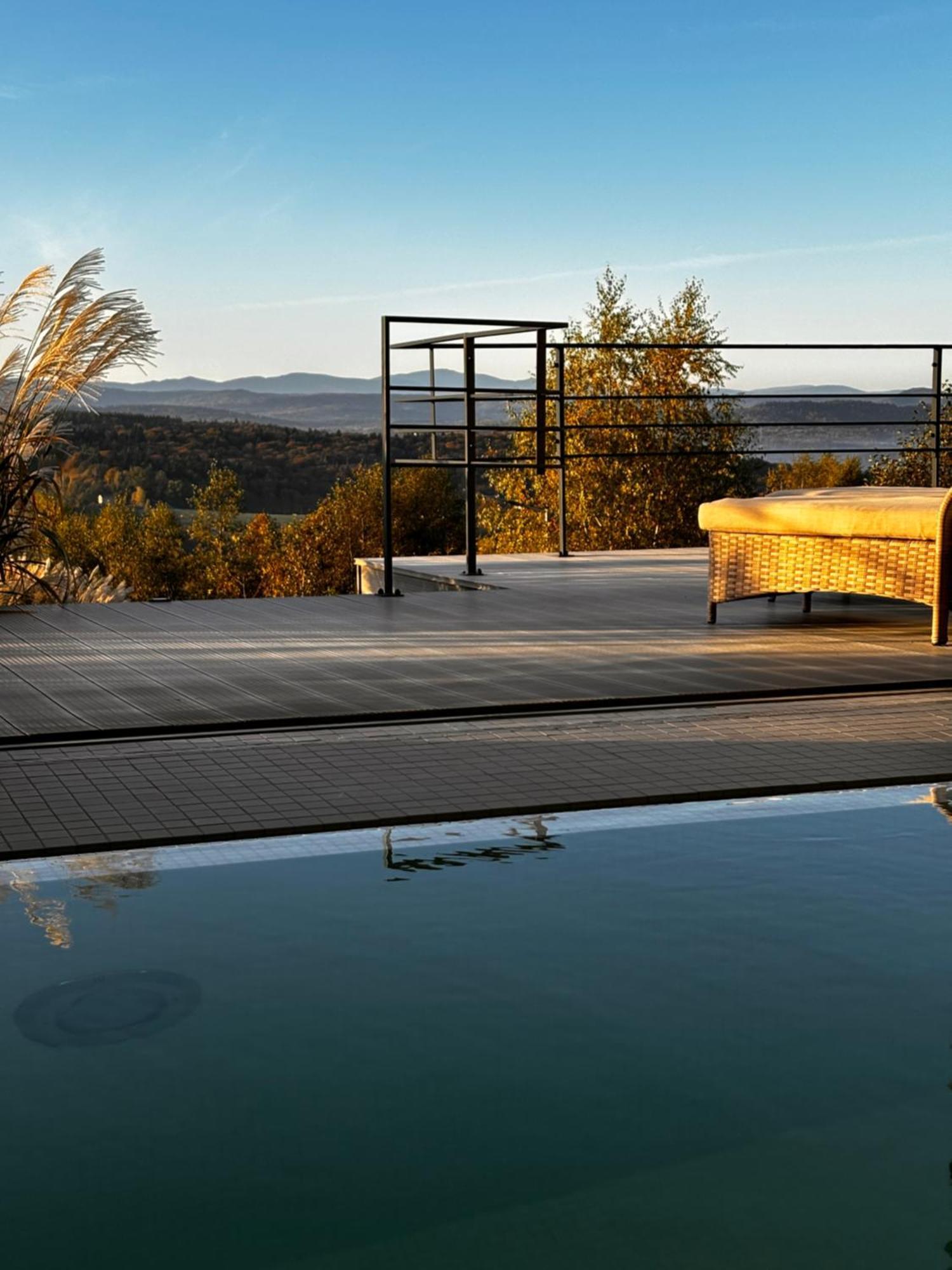 Villa Relax With Swimming Pool And Mountain View Bukow Bagian luar foto