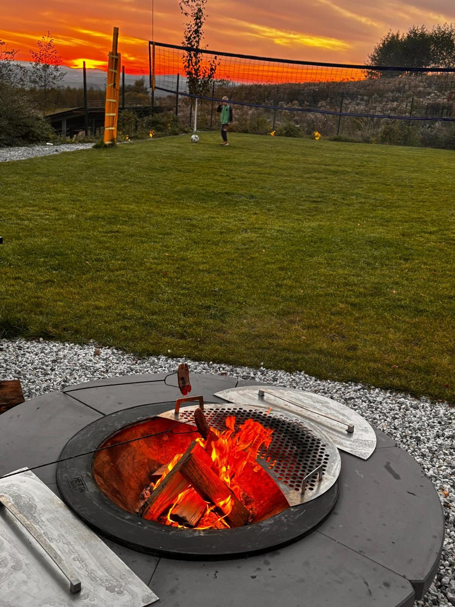 Villa Relax With Swimming Pool And Mountain View Bukow Bagian luar foto