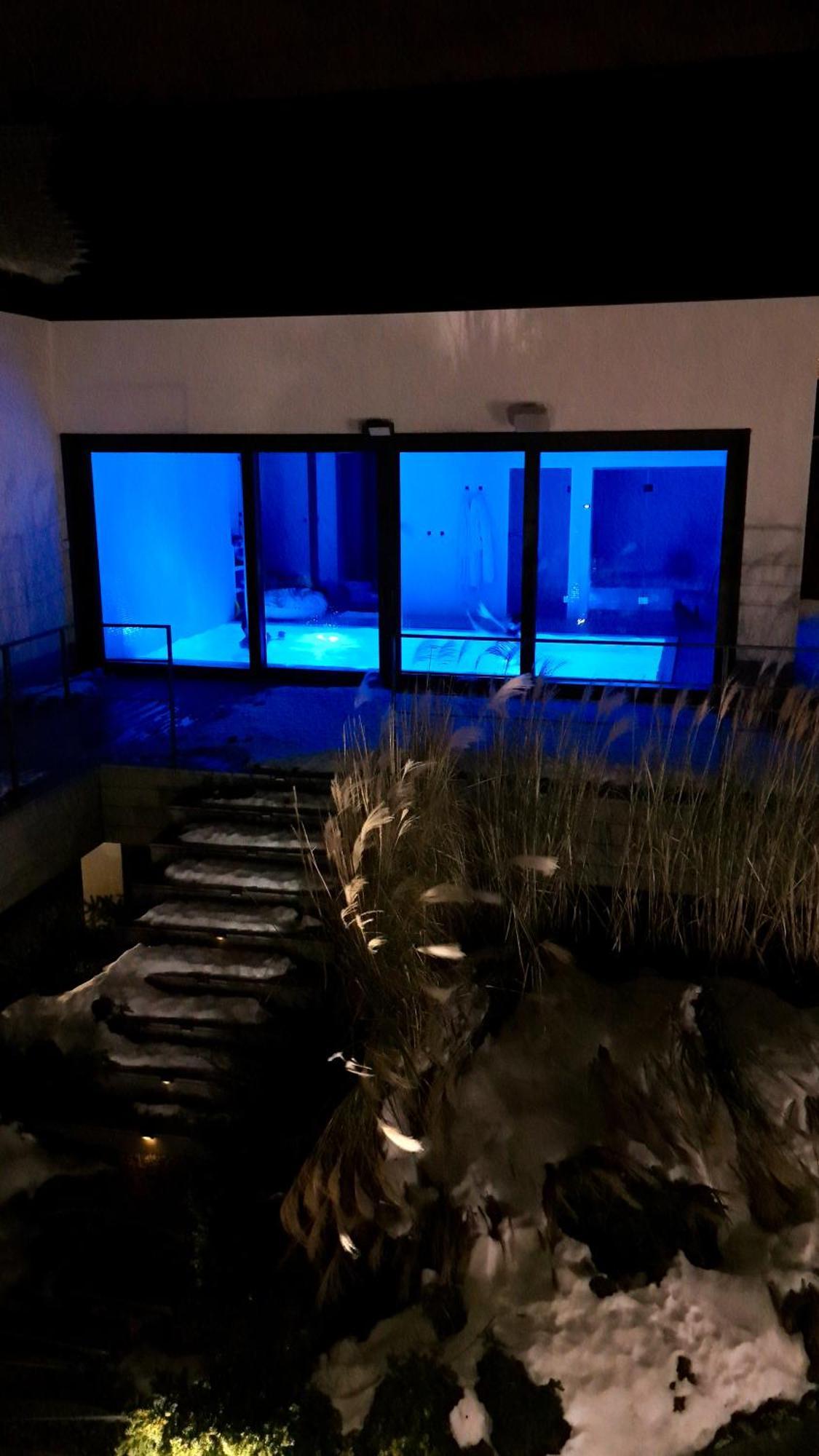 Villa Relax With Swimming Pool And Mountain View Bukow Bagian luar foto